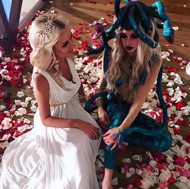 Фото со съёмок ток-шоу (11.04.2018) Фото со съёмок ток-шоу (11.04.2018)