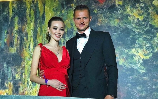 Рустам Калганов: Настя, а когда ты святой стала? Рустам Калганов: Настя, а когда ты святой стала?