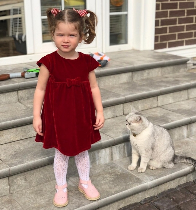 Фото детей участников Дома-2 (21.04.2018) Фото детей участников Дома-2 (21.04.2018)