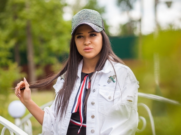 Ивана Дилова скоро догонит Александру Черно? Ивана Дилова скоро догонит Александру Черно?