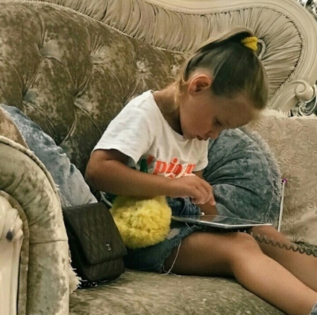 Фото детей участников Дома-2 (26.06.2018) Фото детей участников Дома-2 (26.06.2018)