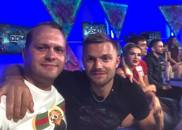 Фото со съёмок ток-шоу (30.06.2018) Фото со съёмок ток-шоу (30.06.2018)