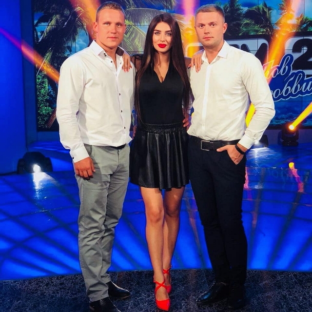 Фото со съёмок ток-шоу (30.06.2018) Фото со съёмок ток-шоу (30.06.2018)