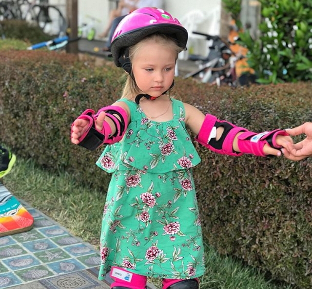 Фото детей участников Дома-2 (30.06.2018) Фото детей участников Дома-2 (30.06.2018)