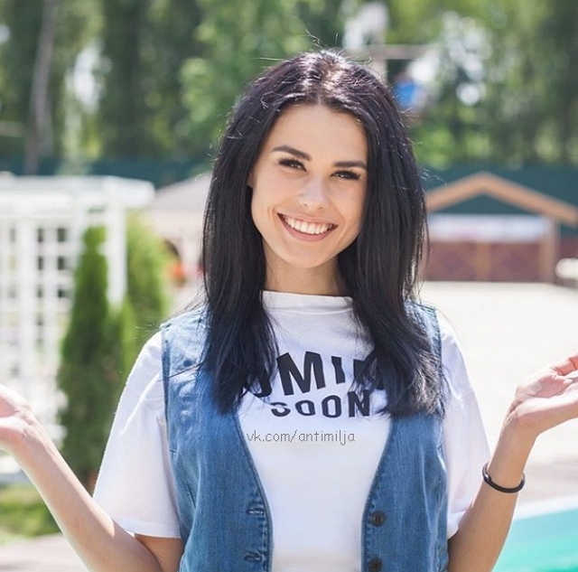 Блог Редакции: Пинчук попробовала себя в роли ведущей Блог Редакции: Пинчук попробовала себя в роли ведущей