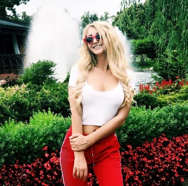 Марго Овсянникова: Он просто сидел и плакал Марго Овсянникова: Он просто сидел и плакал