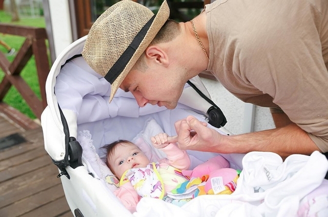 Дмитрий Дмитренко: Мир перевернулся с рождением дочери Дмитрий Дмитренко: Мир перевернулся с рождением дочери