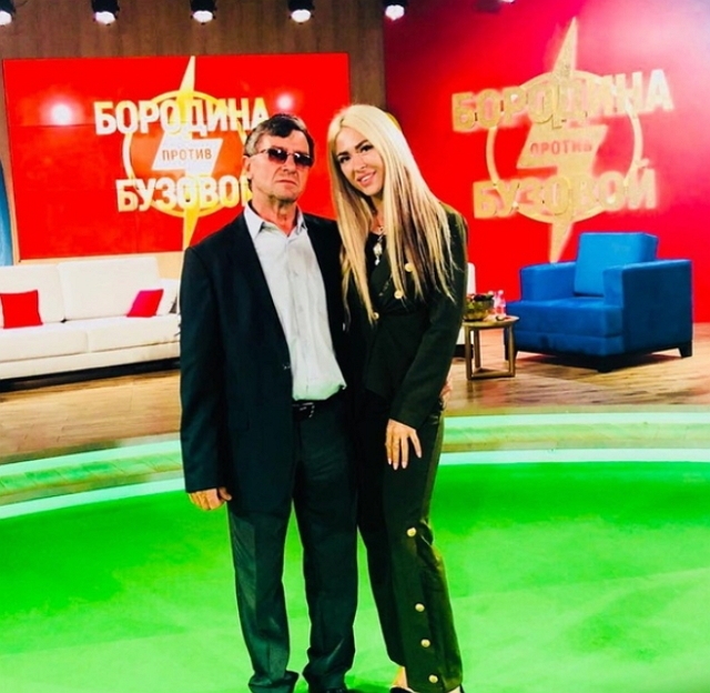 Фото со съёмок ток-шоу (4.09.2018) Фото со съёмок ток-шоу (4.09.2018)