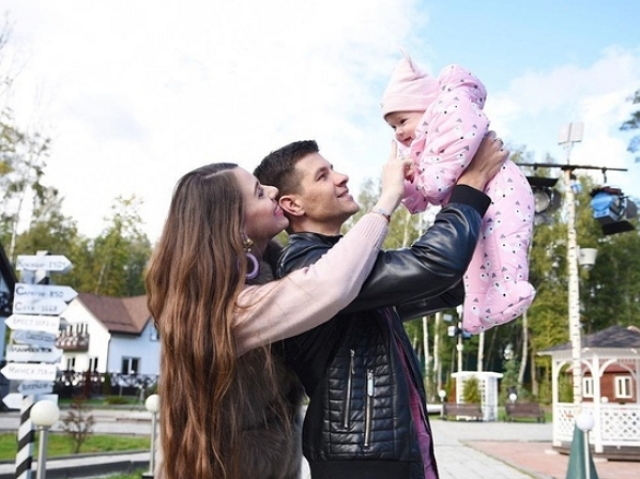 Фото детей участников Дома-2 (1.10.2018) Фото детей участников Дома-2 (1.10.2018)