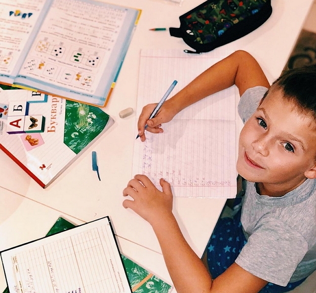 Фото детей участников Дома-2 (26.10.2018) Фото детей участников Дома-2 (26.10.2018)