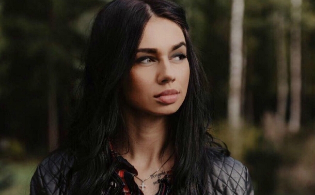 Саймон Марданшин принял нового парня Юлии Романовой Саймон Марданшин принял нового парня Юлии Романовой