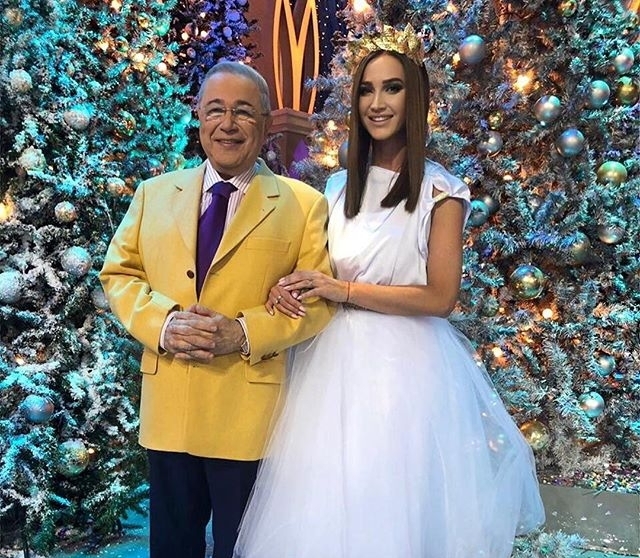 Фанатка обвиняет Ольгу Бузову в мошенничестве Фанатка обвиняет Ольгу Бузову в мошенничестве