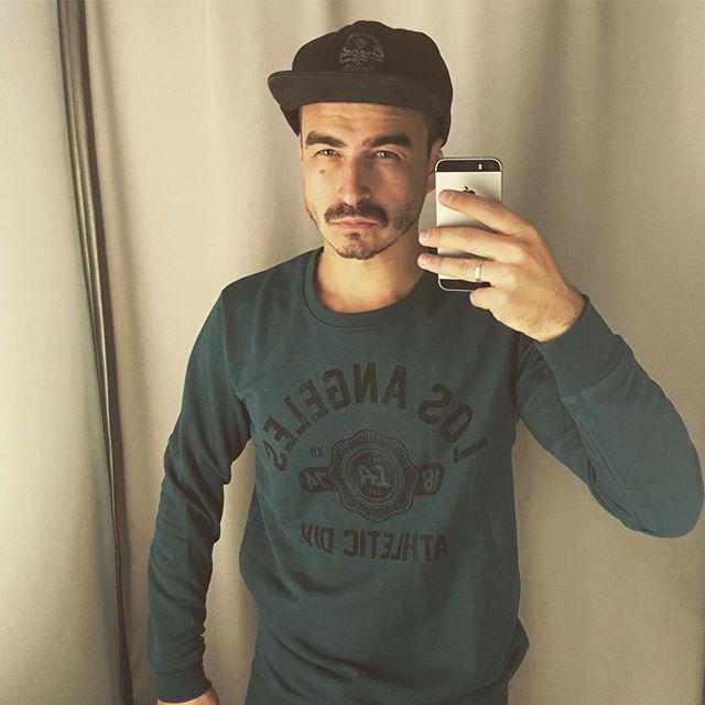 ����� ����� ���: ����� ������