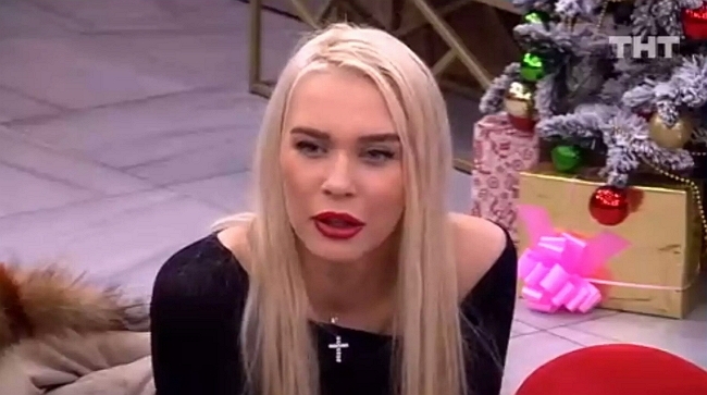 Мнение: Чем Яна Шевцова так напугала коллектив Дома-2? Мнение: Чем Яна Шевцова так напугала коллектив Дома-2?