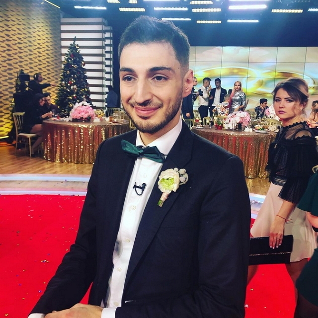 Фото со съёмок ток-шоу (15.01.2019) Фото со съёмок ток-шоу (15.01.2019)