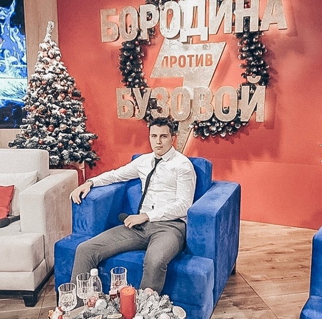 Фото со съёмок ток-шоу (15.01.2019) Фото со съёмок ток-шоу (15.01.2019)