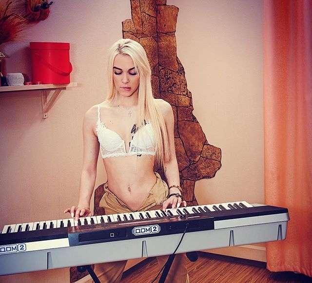 Яна Шевцова ушла с телестройки Яна Шевцова ушла с телестройки