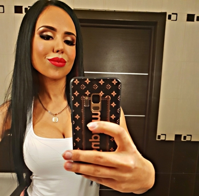 Новая участница Яна Чёсова Новая участница Яна Чёсова