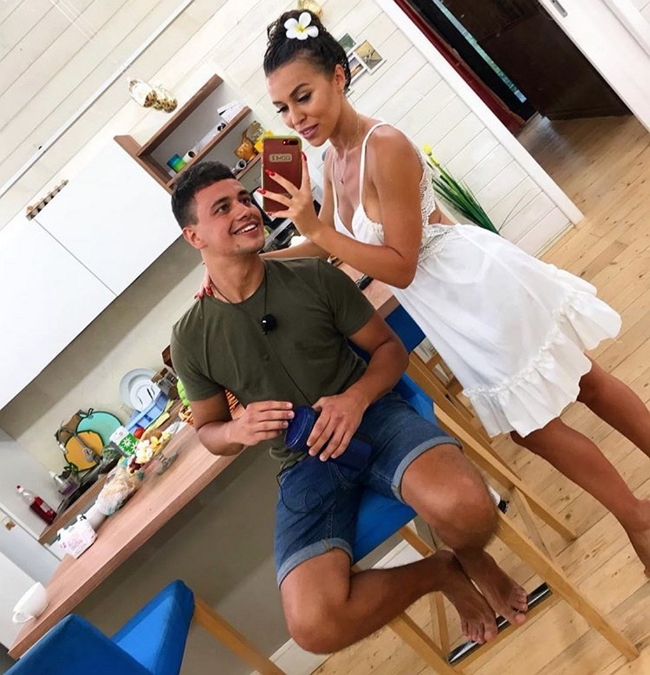 Даниил Сахнов: Говорят, что я подкаблучник Даниил Сахнов: Говорят, что я подкаблучник