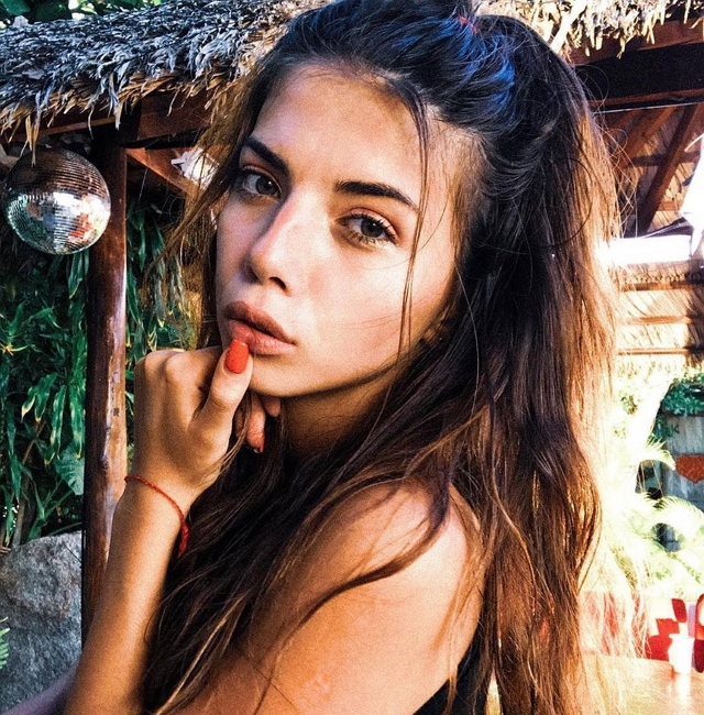 Ирина Пингвинова: Витя маме не по душе Ирина Пингвинова: Витя маме не по душе