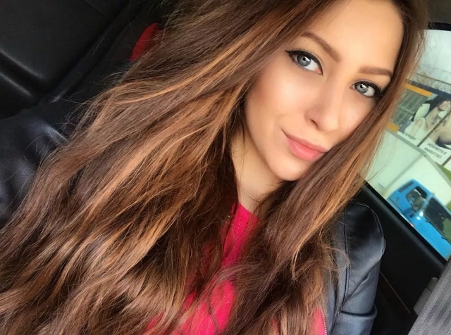 Алена Савкина: У сына отчество будет его отца! Алена Савкина: У сына отчество будет его отца!