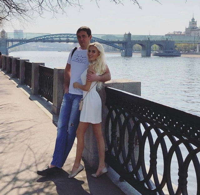 Розалия Райсон: Стоит ли нам возвращаться? Розалия Райсон: Стоит ли нам возвращаться?