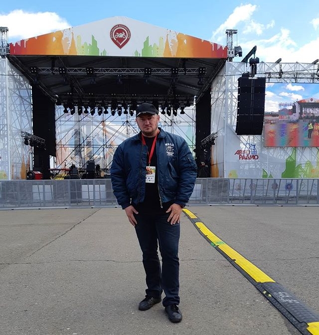 ����� ����� ���: ������ �����������