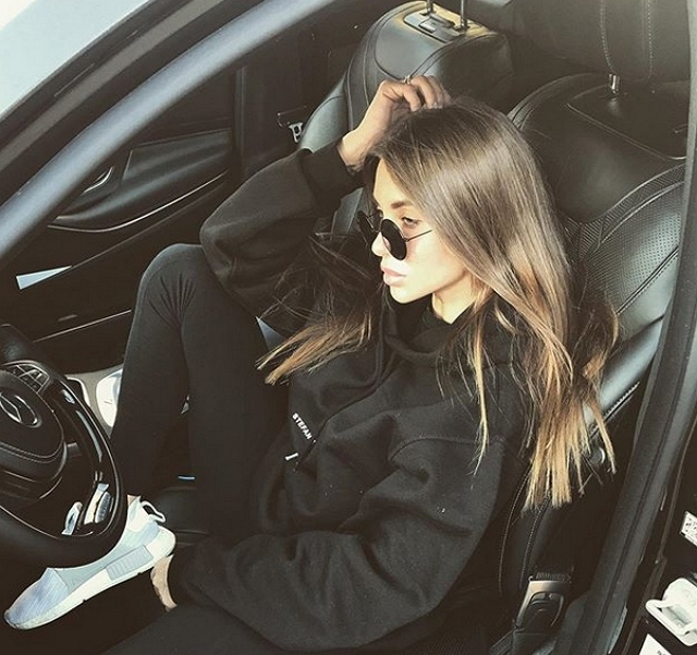 Лиза Кутузова: Тогда мне казалось это красивым Лиза Кутузова: Тогда мне казалось это красивым