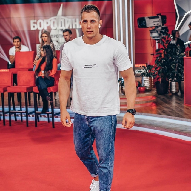 Фото со съёмок ток-шоу (1.07.2019) Фото со съёмок ток-шоу (1.07.2019)