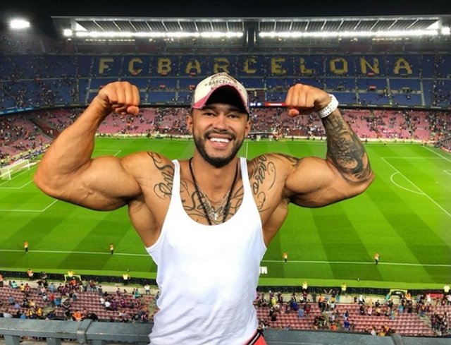 Блог Редакции: Безус рассказал о жизни Марданшина за периметром Блог Редакции: Безус рассказал о жизни Марданшина за периметром