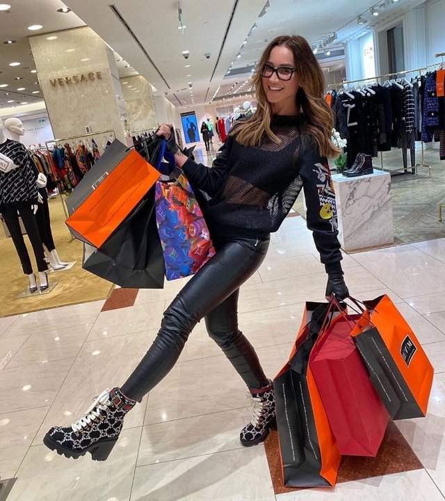 Ольга Бузова: К отпуску готова Ольга Бузова: К отпуску готова