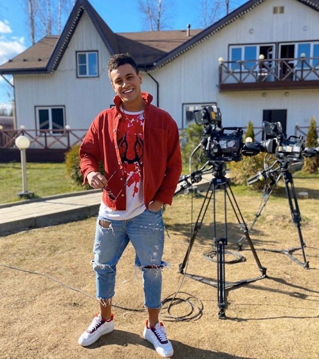 Даниил Сахнов: Яна поступила очень некрасиво Даниил Сахнов: Яна поступила очень некрасиво