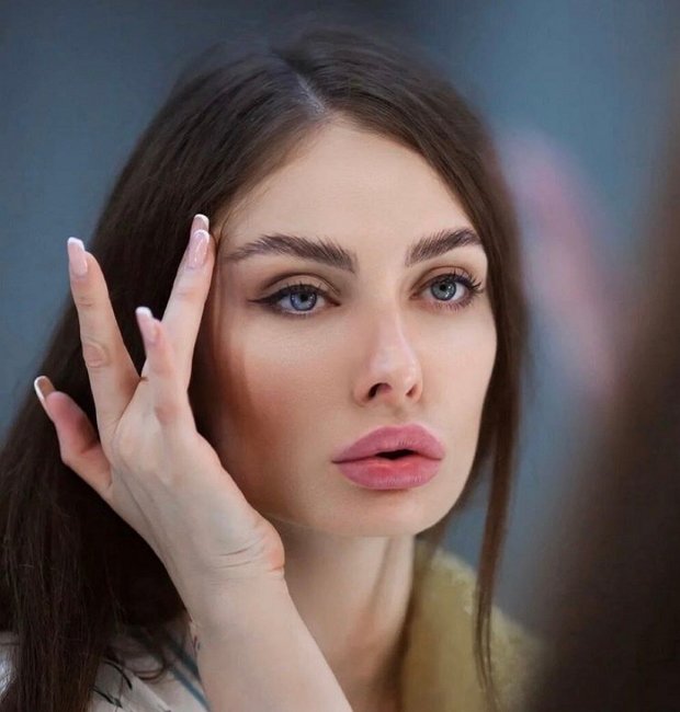 Юлия Жукова: Я супертактильный человек Юлия Жукова: Я супертактильный человек