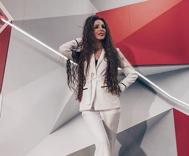 Настя Голд уйдет с проекта из-за Алены Савкиной? Настя Голд уйдет с проекта из-за Алены Савкиной?