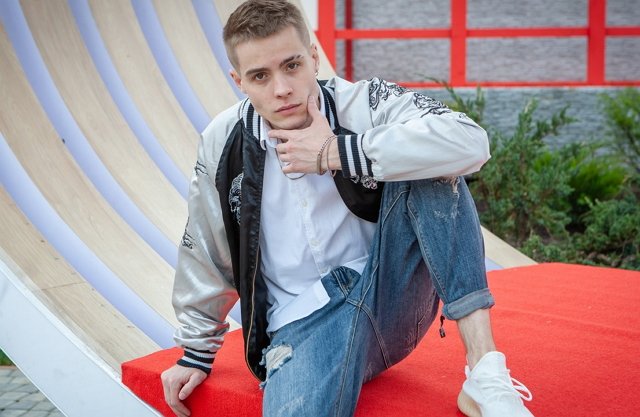 Максим Колесников: Я покажу ему свой оскал Максим Колесников: Я покажу ему свой оскал