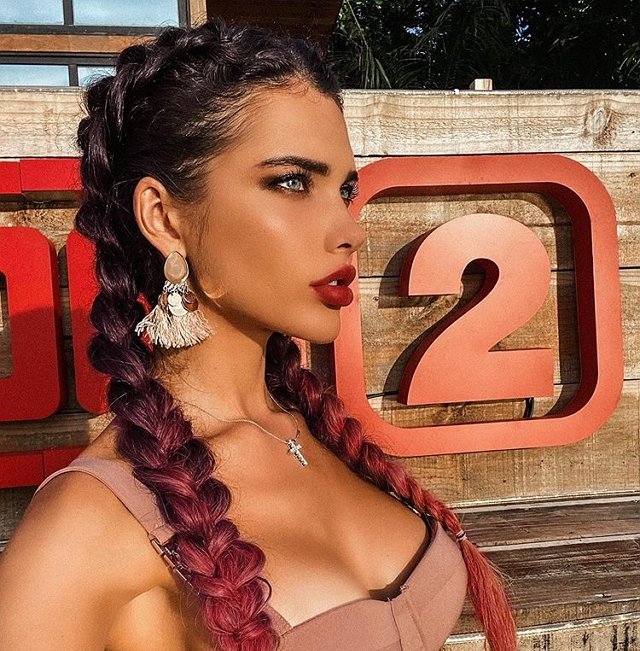 Алеся Семеренко: Один в поле воин? Алеся Семеренко: Один в поле воин?