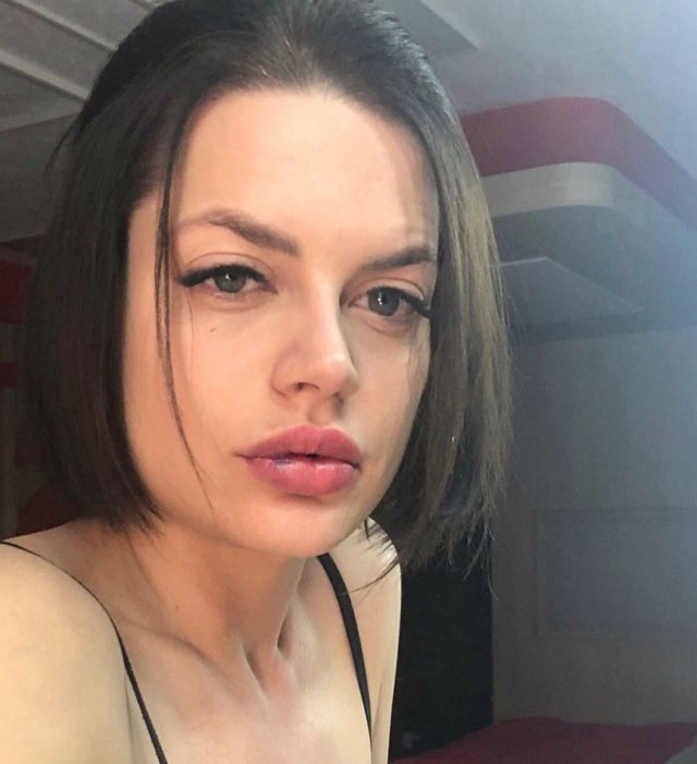 Селена Майер объяснилась за свои отношения с женатым мужчиной Селена Майер объяснилась за свои отношения с женатым мужчиной