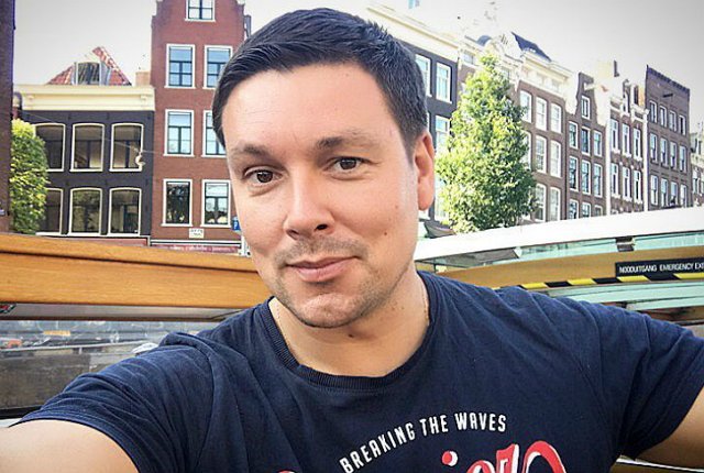 ������ ���� �������� ����� ������ � �����������