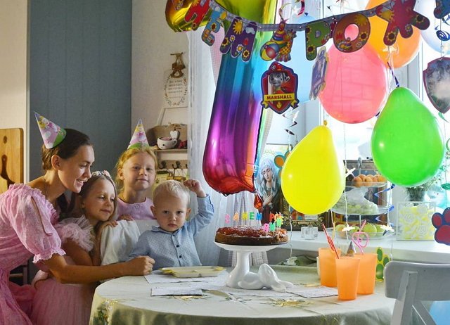 Фото детей участников Дома-2 (17.08.2020) Фото детей участников Дома-2 (17.08.2020)