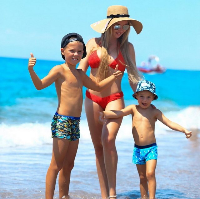 Редакция: Семейство Пынзарь переехало! Редакция: Семейство Пынзарь переехало!