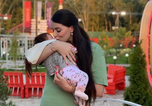 Александра Оганесян: Оставьте её в покое Александра Оганесян: Оставьте её в покое