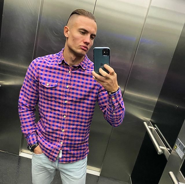 Новый участник Олег Доленко Новый участник Олег Доленко