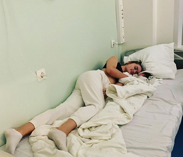 Первые фотографии дочери Меньщикова удивили зрителей Первые фотографии дочери Меньщикова удивили зрителей