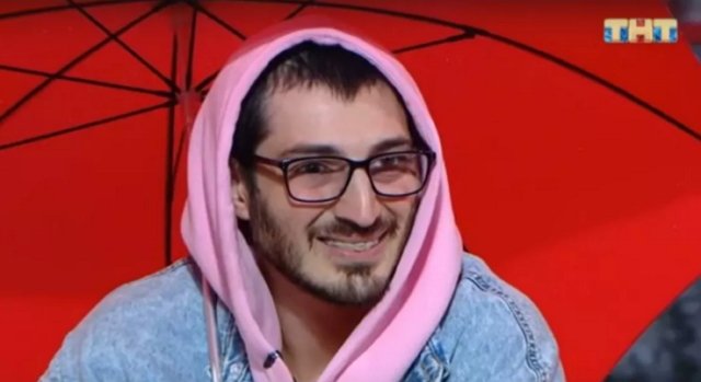 Иосиф Оганесян позволяет Саше слишком многое Иосиф Оганесян позволяет Саше слишком многое