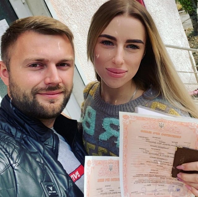 Виктор Литвинов: Официально мы муж и жена! Виктор Литвинов: Официально мы муж и жена!