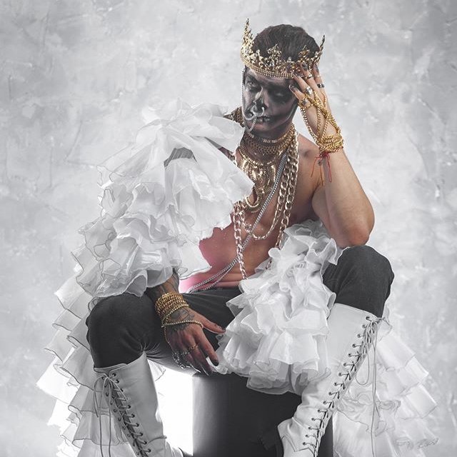 ����� �������� ������ �������