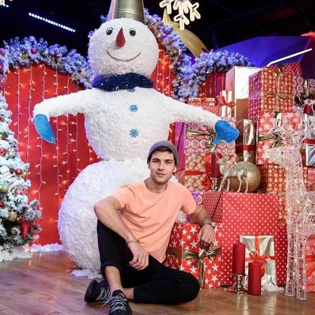 Фото со съёмок ток-шоу (6.12.2020) Фото со съёмок ток-шоу (6.12.2020)