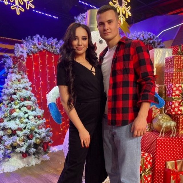 Фото со съёмок ток-шоу (6.12.2020) Фото со съёмок ток-шоу (6.12.2020)