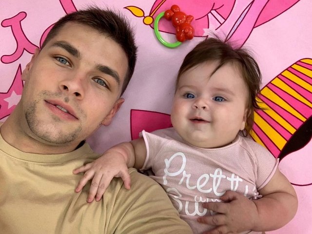 Дмитрий Дмитренко: Папина дочь Дмитрий Дмитренко: Папина дочь