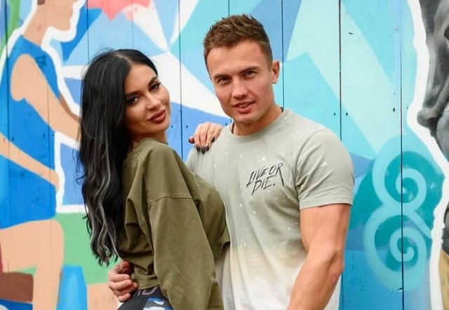 Олег Доленко сделал Иванне Хаврак предложение Олег Доленко сделал Иванне Хаврак предложение